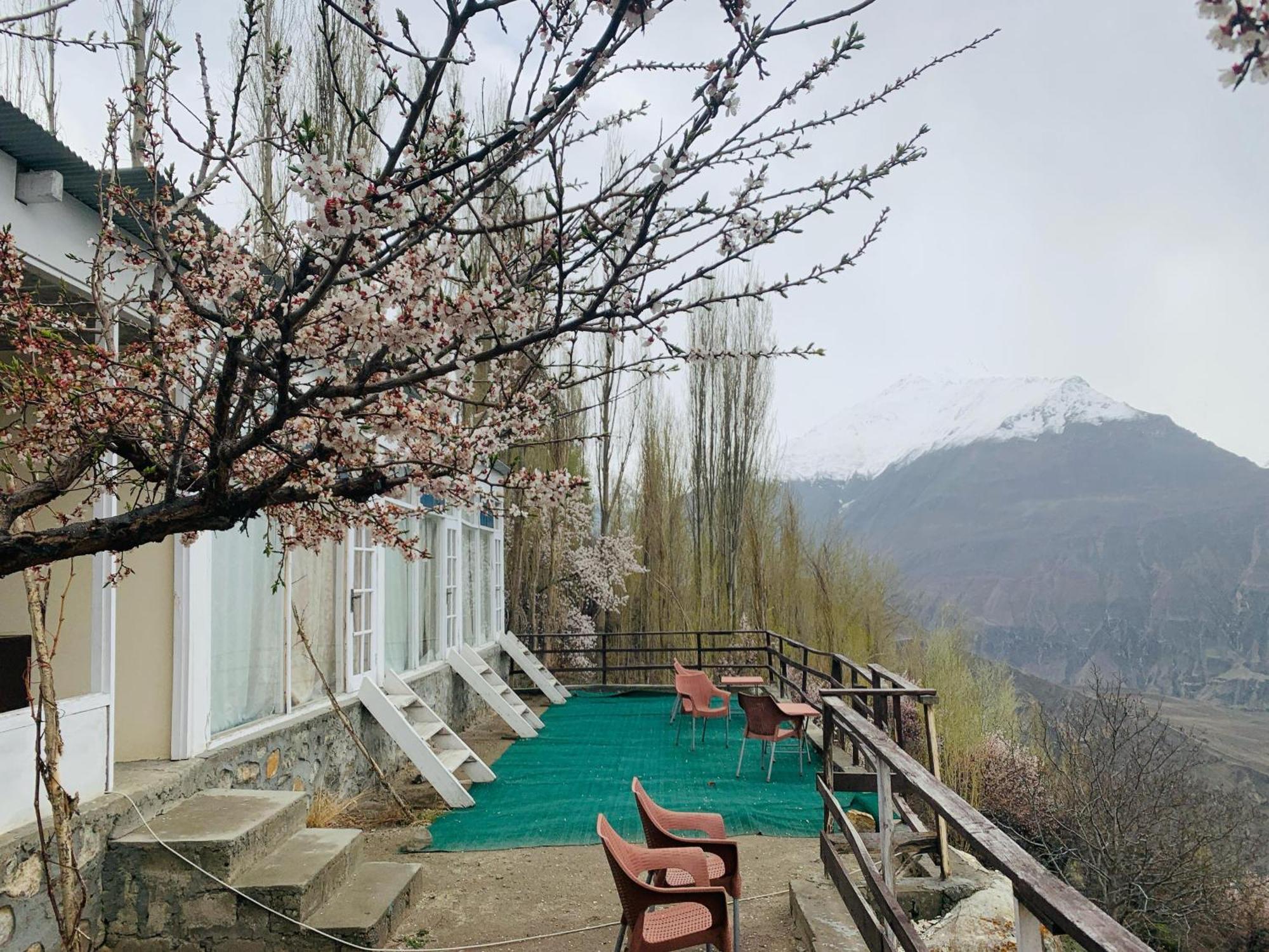 Venus Mountain Resort, Hunza Karimabad  Kültér fotó