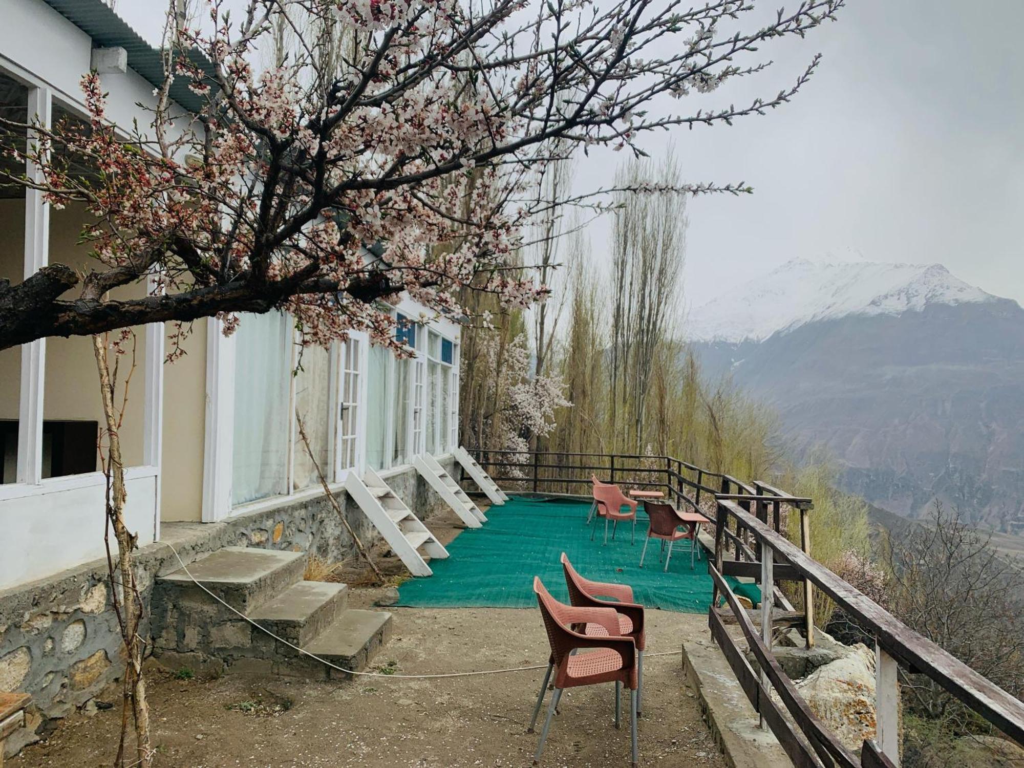Venus Mountain Resort, Hunza Karimabad  Kültér fotó