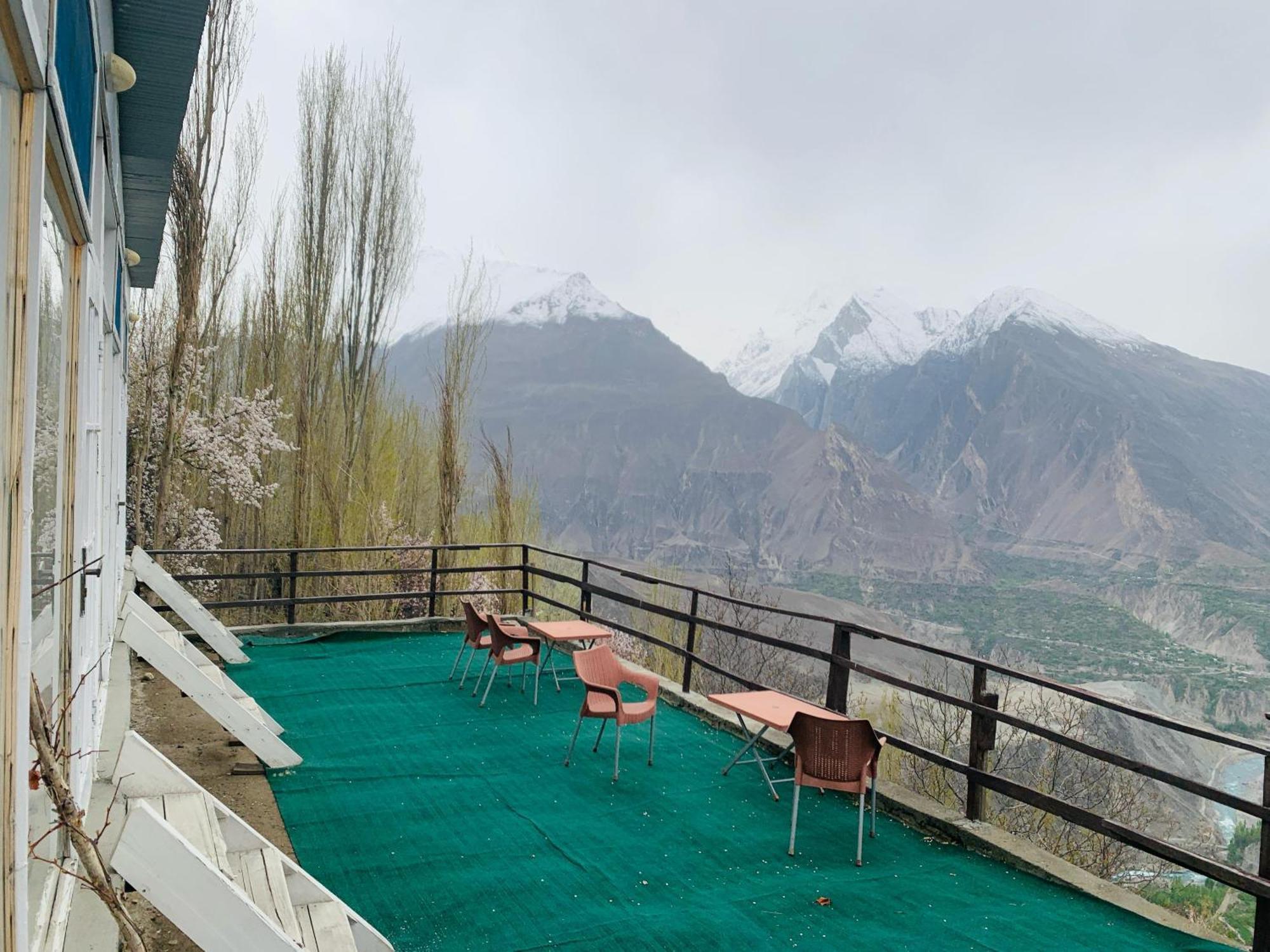 Venus Mountain Resort, Hunza Karimabad  Kültér fotó